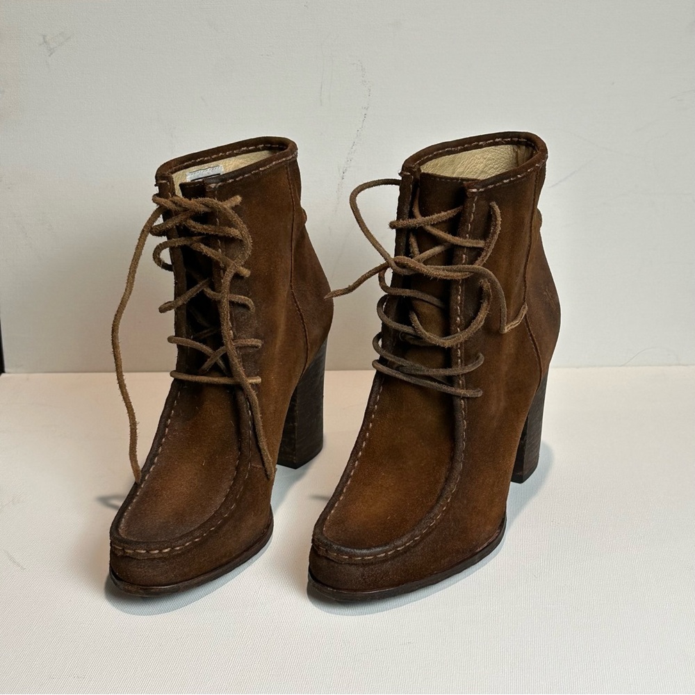 Frye Rich Brown Suede Lace Up Boots